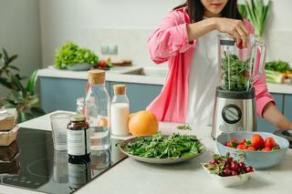 Cuisson des épinards frais à l'eau, à la poêle ou à la vapeur